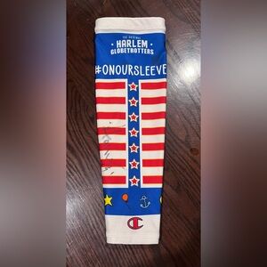 Harlem Globetrotters Youth Large Shooting Sleeve